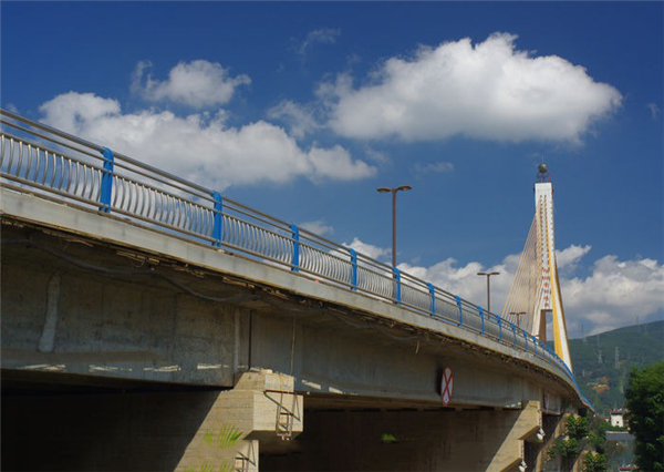仙桃304不锈钢桥梁护栏：安全、耐用与美观的完美结合
